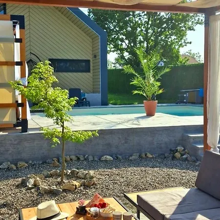 Surduk Pines Villa *