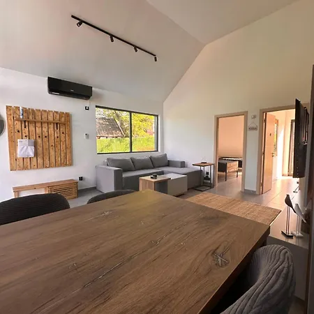 Surduk Pines Villa Stara Pazova