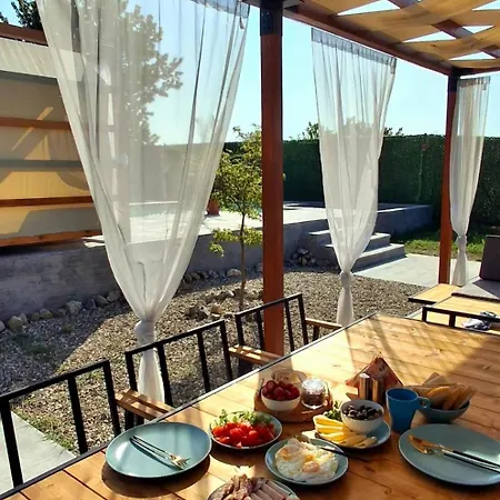 Surduk Pines Villa Stara Pazova